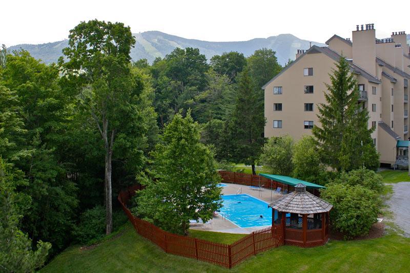 Mountain Green Ski And Golf Hotel Killington Exterior photo