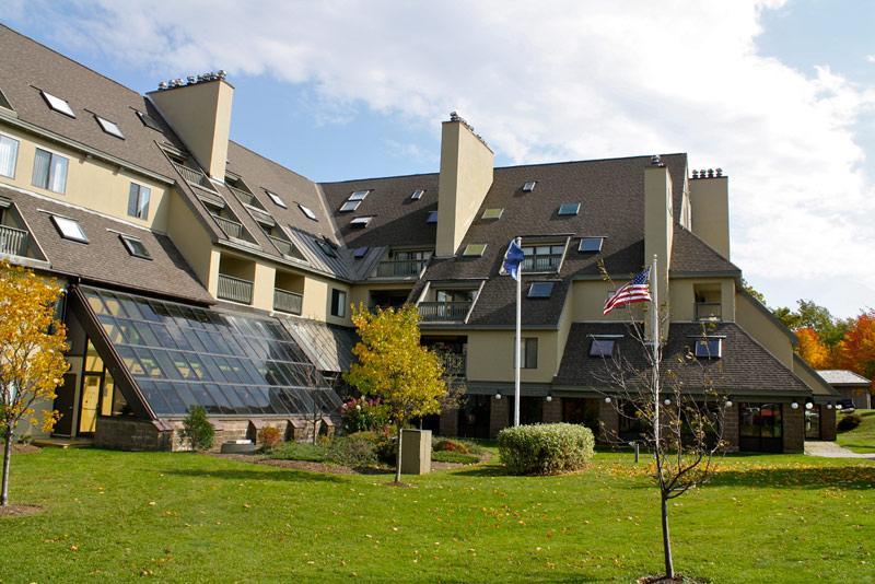 Mountain Green Ski And Golf Hotel Killington Exterior photo